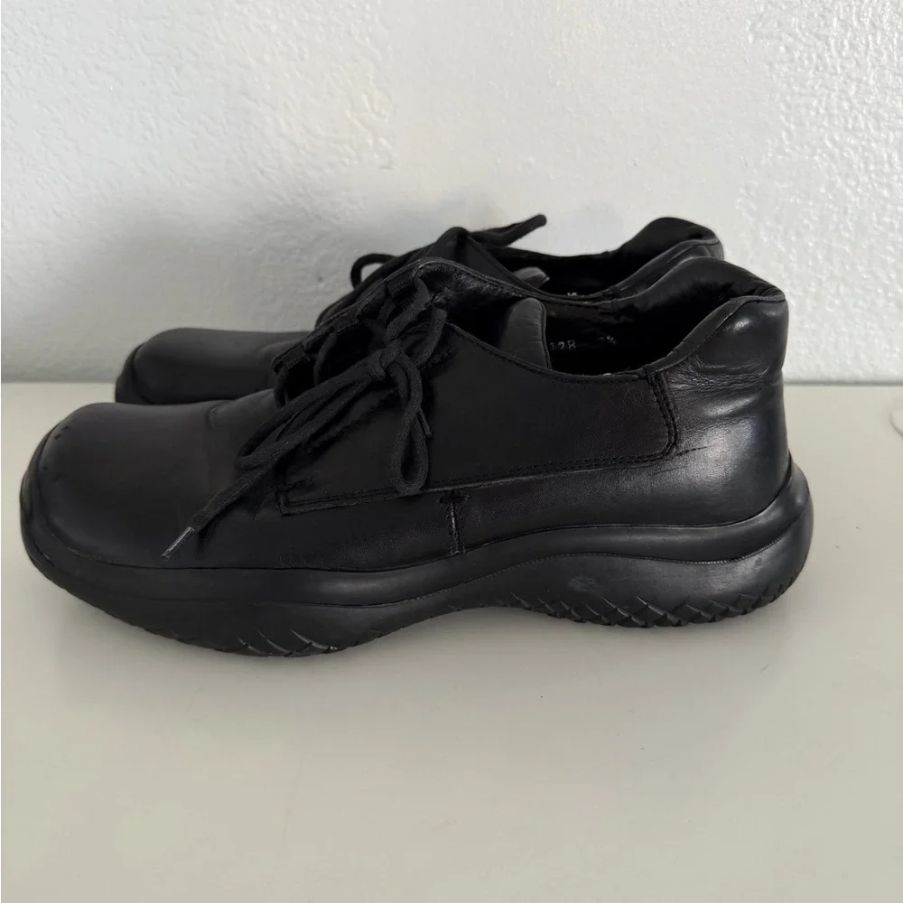 Prada Black Leather Lace-Up chunky shoes - Picture 3 of 6